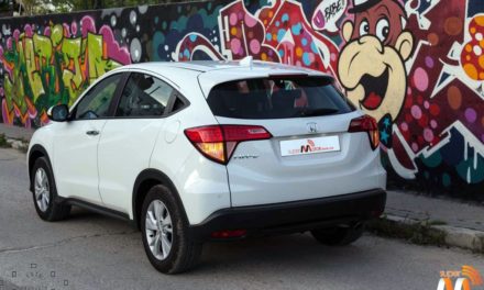 Al volante del Honda HR-V vs. Nissan Qashqai