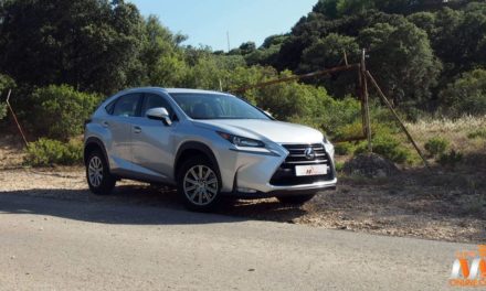 Al volante del Lexus NX 300h