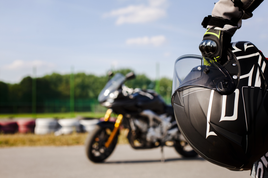Viajar en moto, ¿cómo planificarlo?