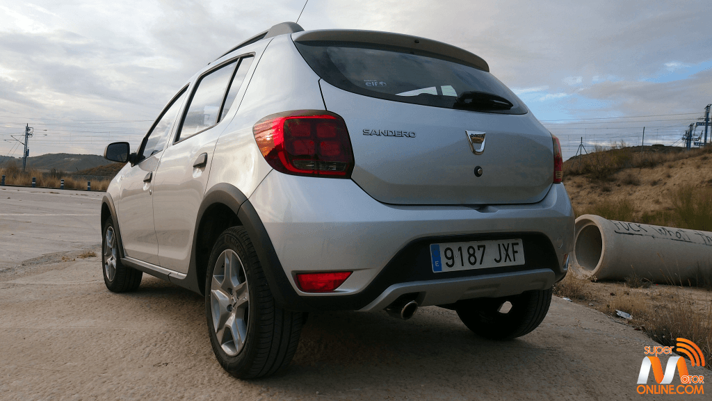 Al volante del Dacia Sandero Stepway 2017 Al volante del Dacia Sandero Stepway 2017