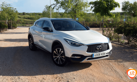 Al volante del Infiniti QX30 2018