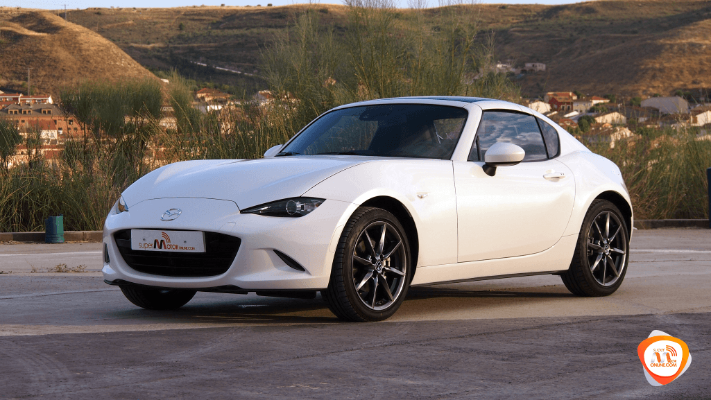 Al-volante-del-Mazda-MX-5-RF-2018_SPM_05 Al volante del Mazda MX-5 RF 2018