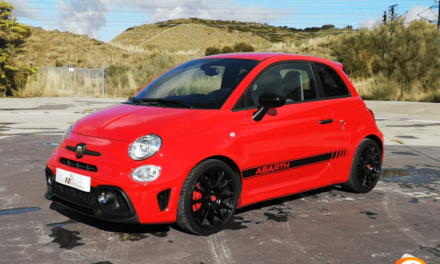 Al volante del Abarth 595 Competizione 2018