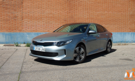 Al volante del Kia Optima PHEV 2017