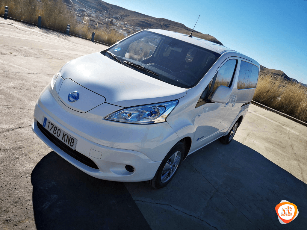 Al volante del Nissan e-NV200 Evalia 2019