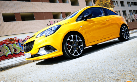 Al volante del Opel Corsa GSi 2019