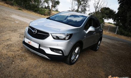 Al volante del Opel Mokka X GLP 2019