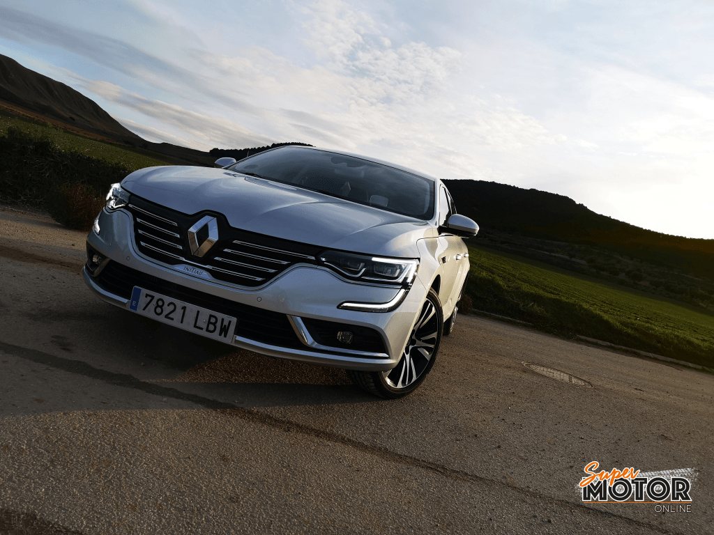 Al volante del Renault Talisman Initiale Paris 2019