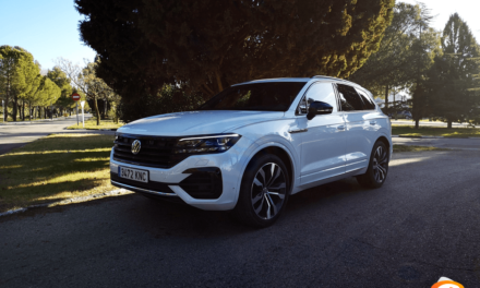 Al volante del Volkswagen Touareg 2019