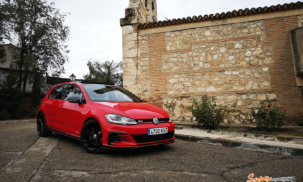 Al volante del Volkswagen Golf GTi TCR 2019
