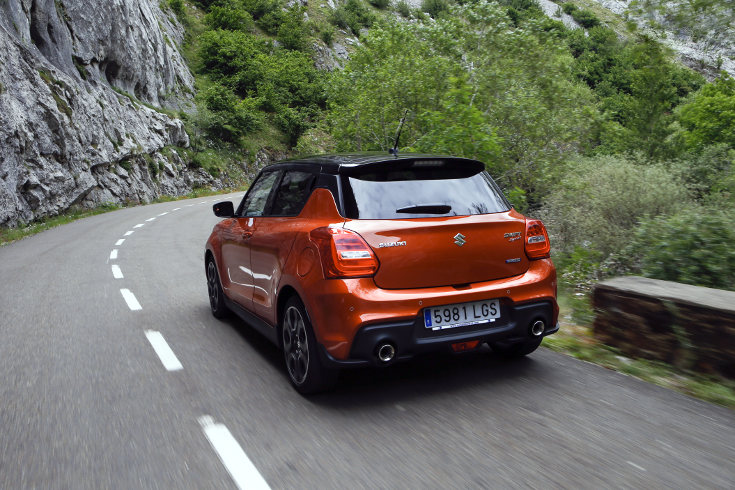 Suzuki Swift Sport 1.4 Boosterjet Mild Hybrid de 48V Suzuki Swift Sport 1.4 Boosterjet Mild Hybrid de 48V