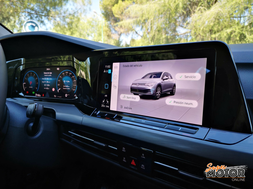 Al volante del Volkswagen Golf 2020 Al volante del Volkswagen Golf 2020