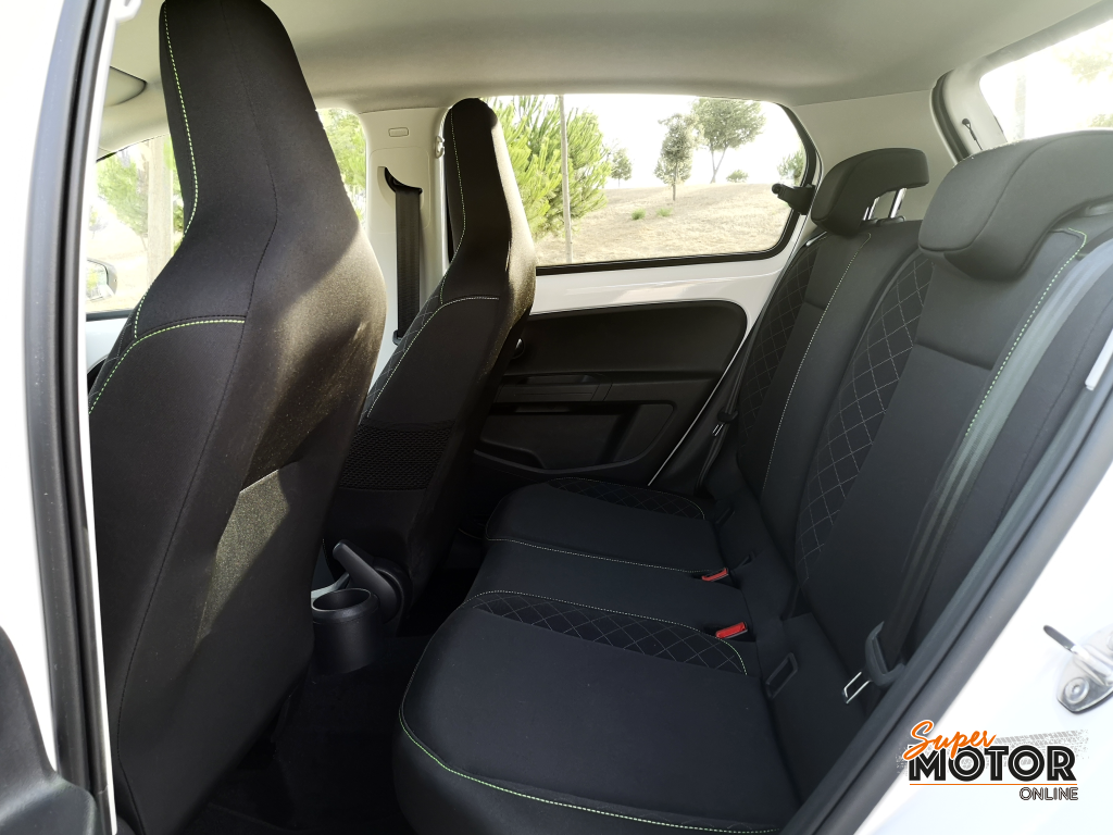 Al volante del Skoda CITIGOe iV 2020 Al volante del Skoda CITIGOe iV 2020