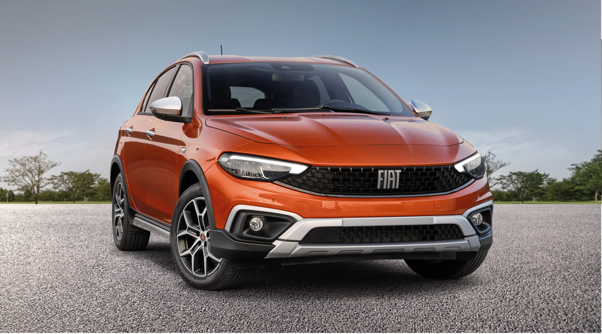 Reestyling para el FIAT Tipo y llega el Tipo Cross Reestyling para el FIAT Tipo y llega el Tipo Cross