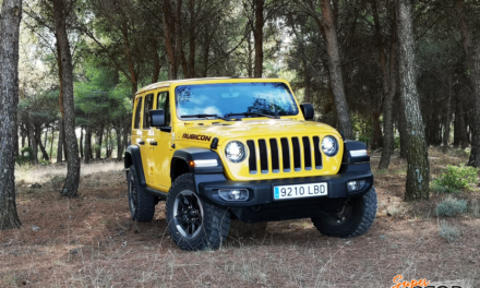 Al volante del Jeep Wrangler Unlimited Rubicon 2020