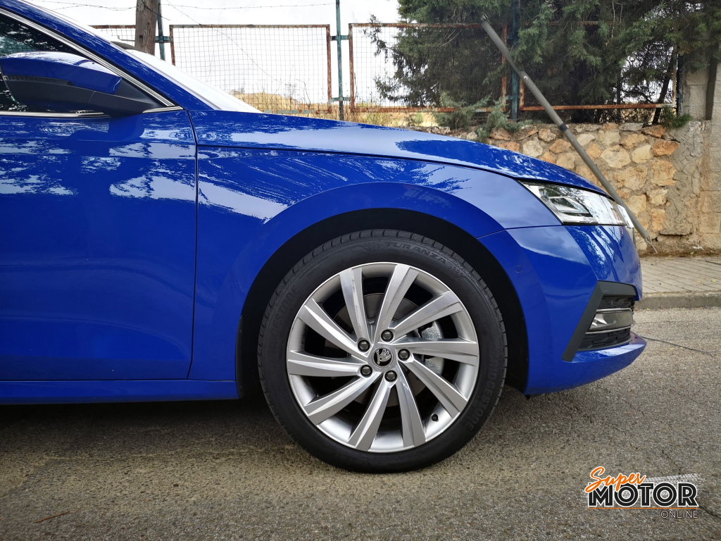 Al volante del Skoda Octavia Combi 2020 Al volante del Skoda Octavia Combi 2020