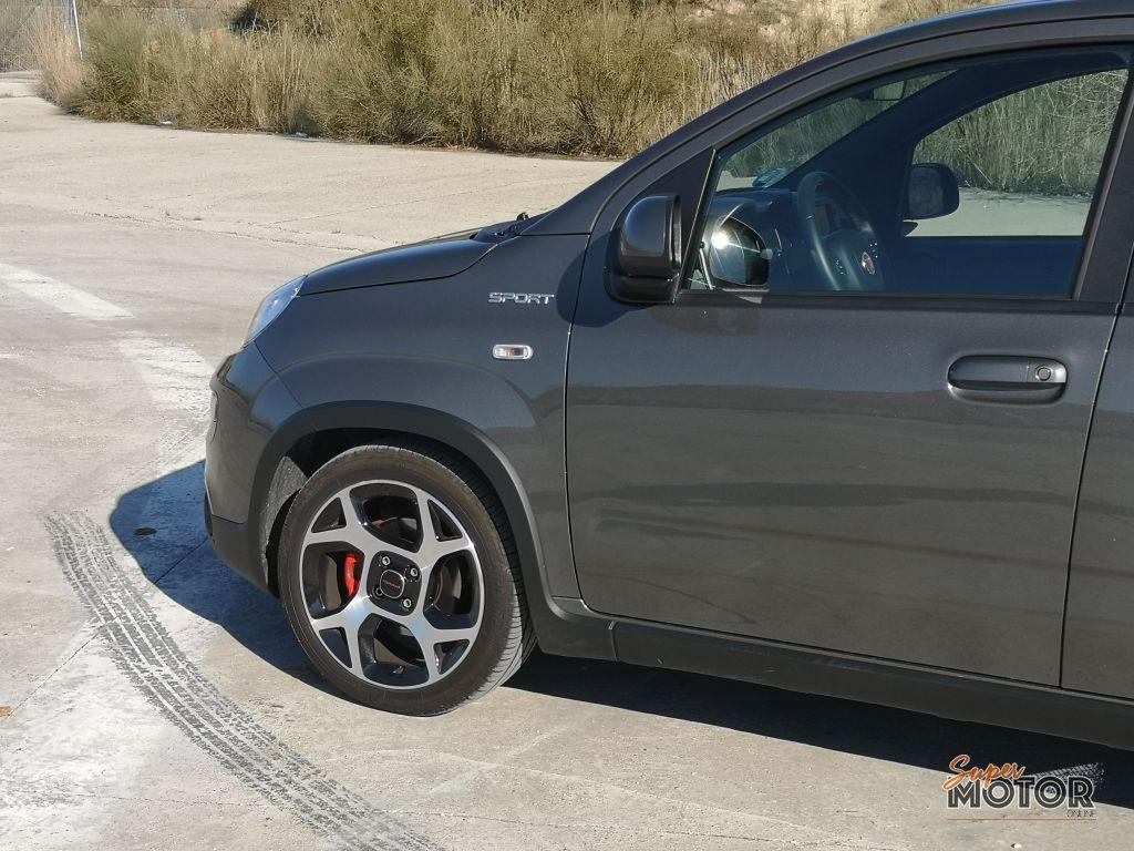 Al volante del Fiat Panda Hybrid 2022