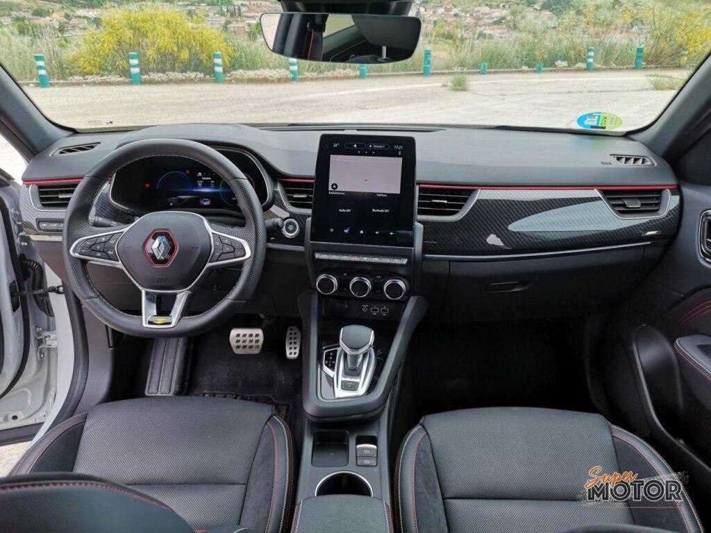 Al volante del Renault Arkana E-TECH Hybrid 2022