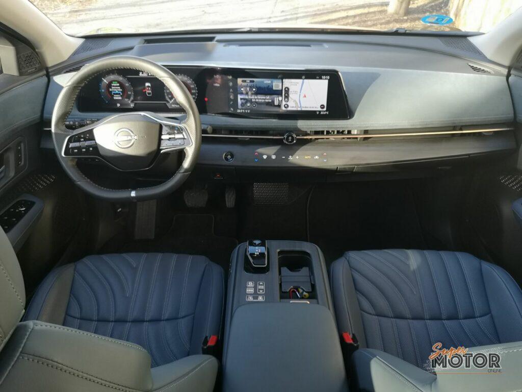 Nissan Ariya 2023
