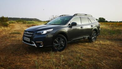 Al volante del Subaru Outback Bi-Fuel 2023