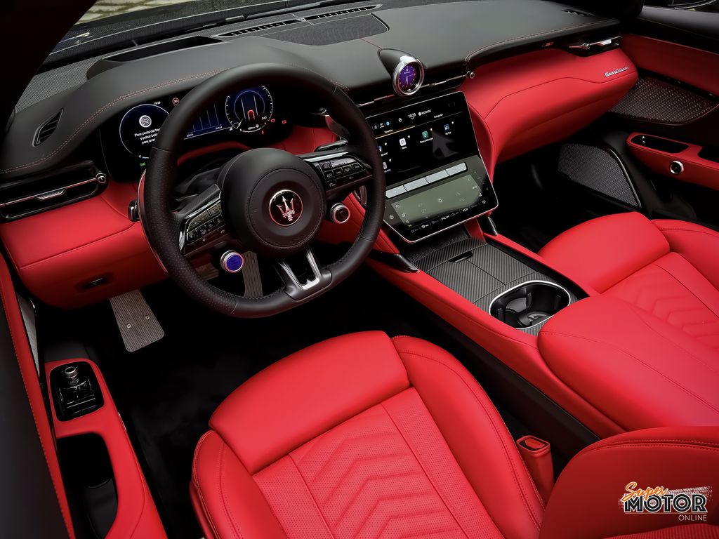 Maserati GranCabrio Trofeo ha sido presentado de forma oficial en España