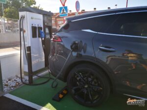 Cómo recargar tu coche eléctrico con Iberdrola