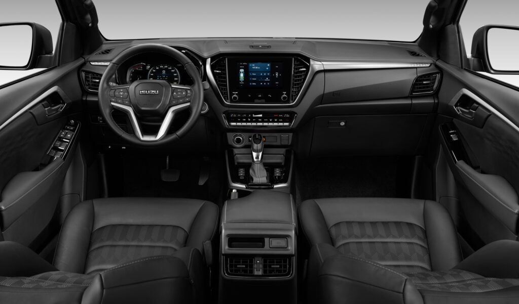 Al volante del ISUZU D-MAX N60 2025