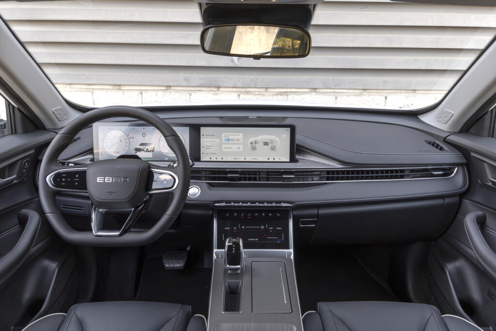 Nuevo EBRO s400 2025