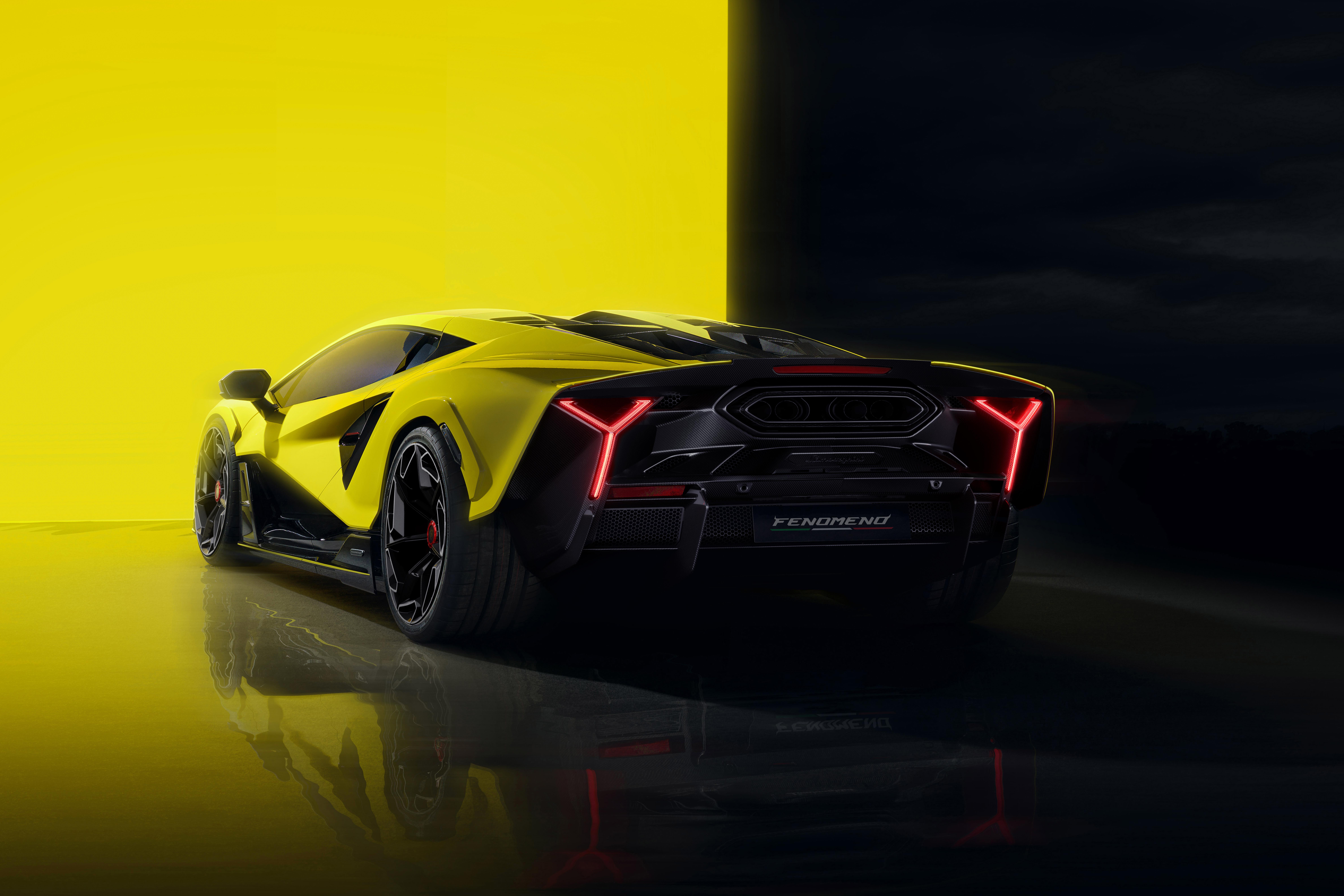 Lamborghini revela el Fenomeno