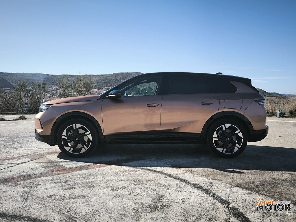 Al volante del Opel Grandland PHEV 2026