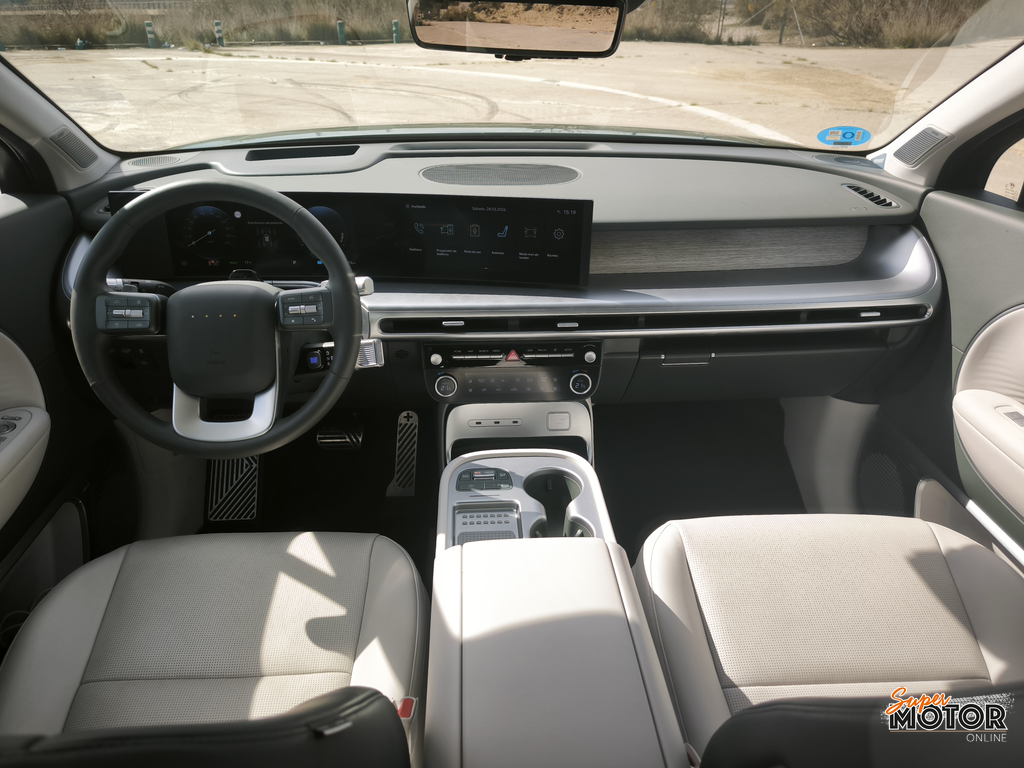 Al volante del Hyundai IONIQ 9 AWD 2026