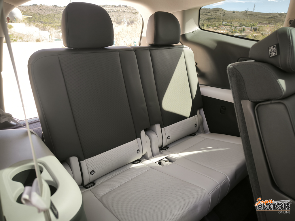 Al volante del Hyundai IONIQ 9 AWD 2026
