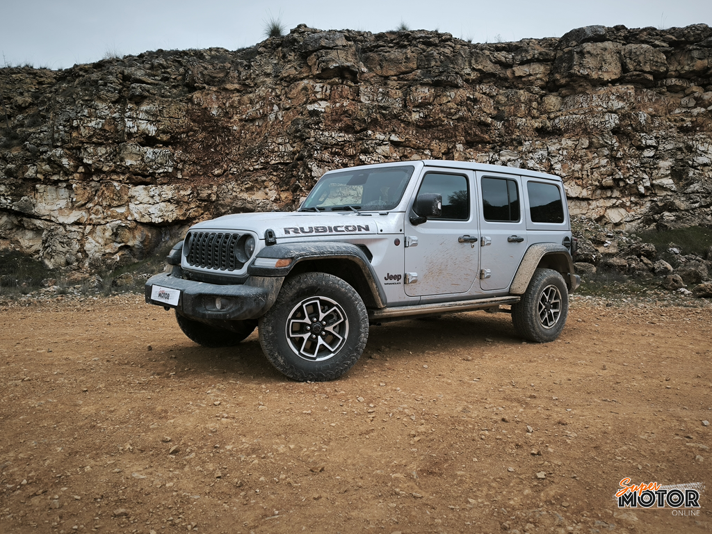 Al volante del Jeep Wrangler Rubicon 2.0T 2026