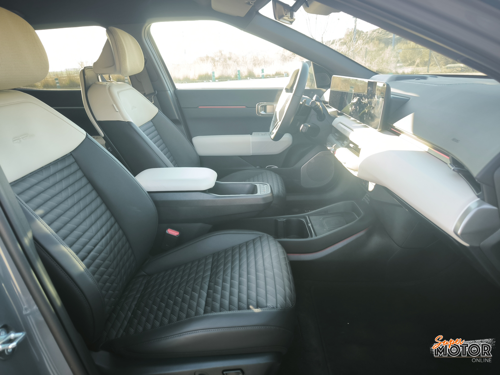 Al volante del KIA EV4 Fastback GT-Line 2026