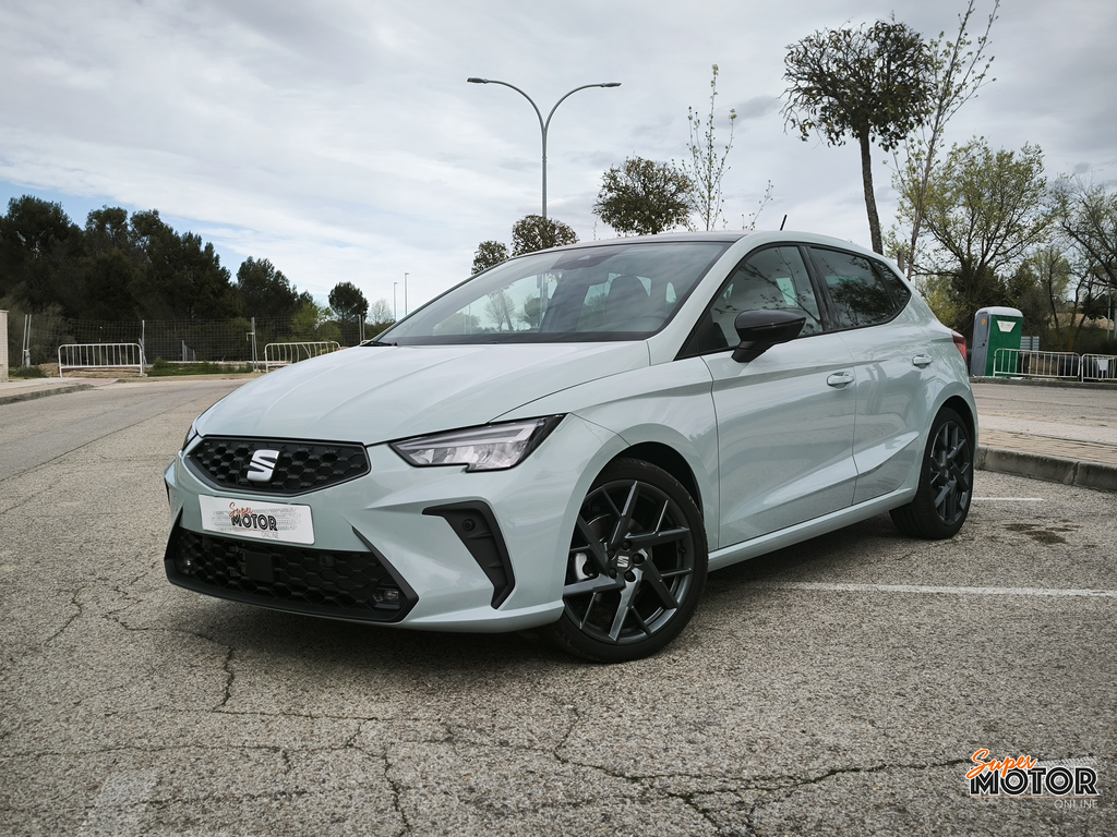 Al volante del Seat Ibiza FR 2026