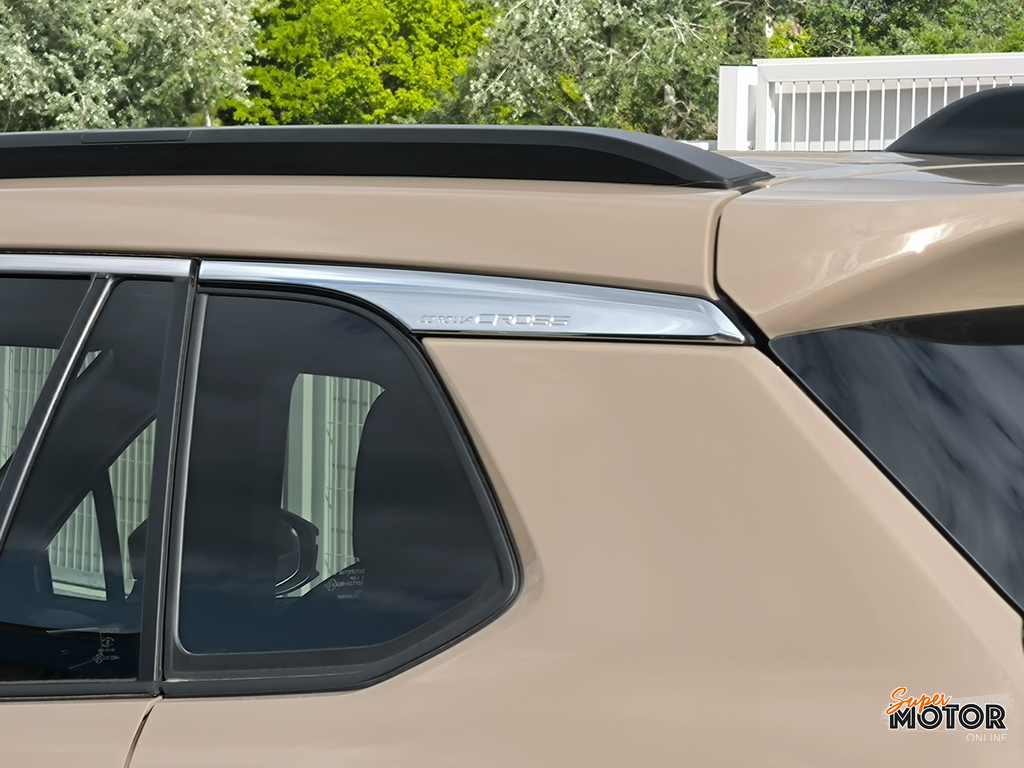 Al volante del Toyota Corolla Cross 2026