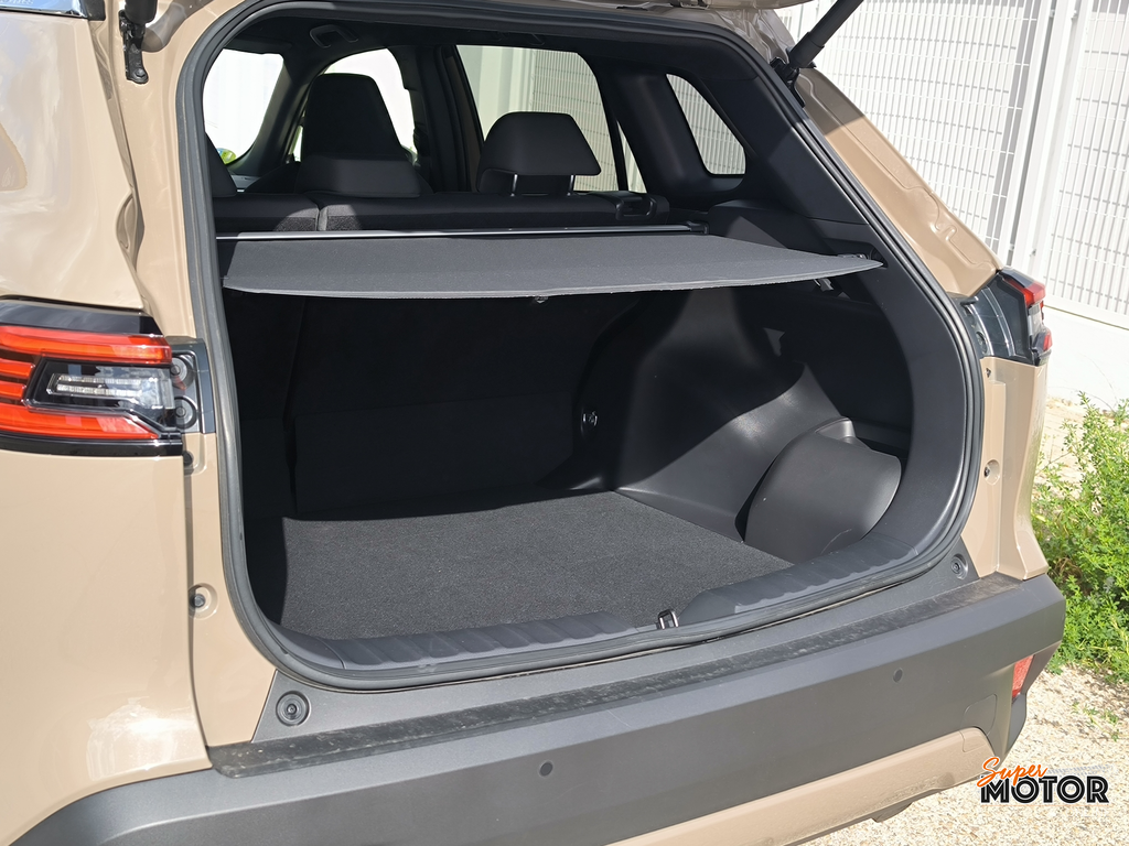 Al volante del Toyota Corolla Cross 2026