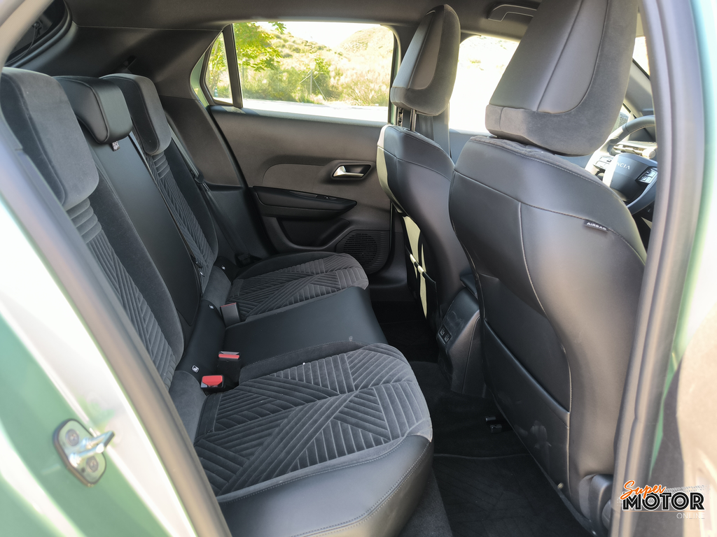Al volante del Lancia Ypsilon EV 2026