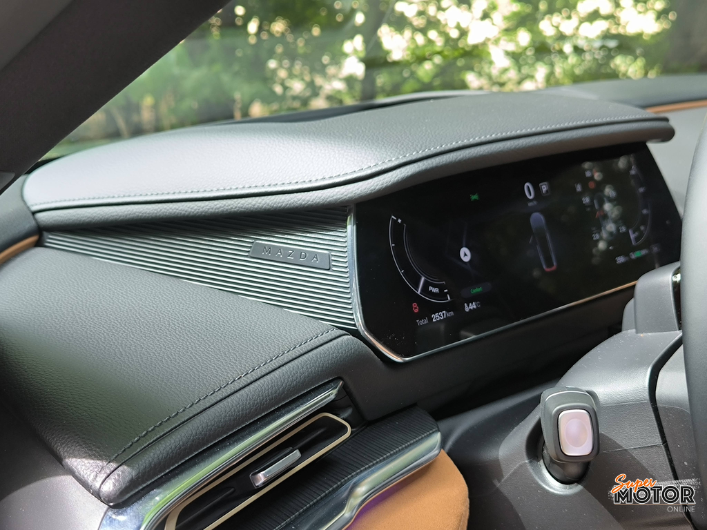 Al volante del Mazda 6e Standard Range 2026
