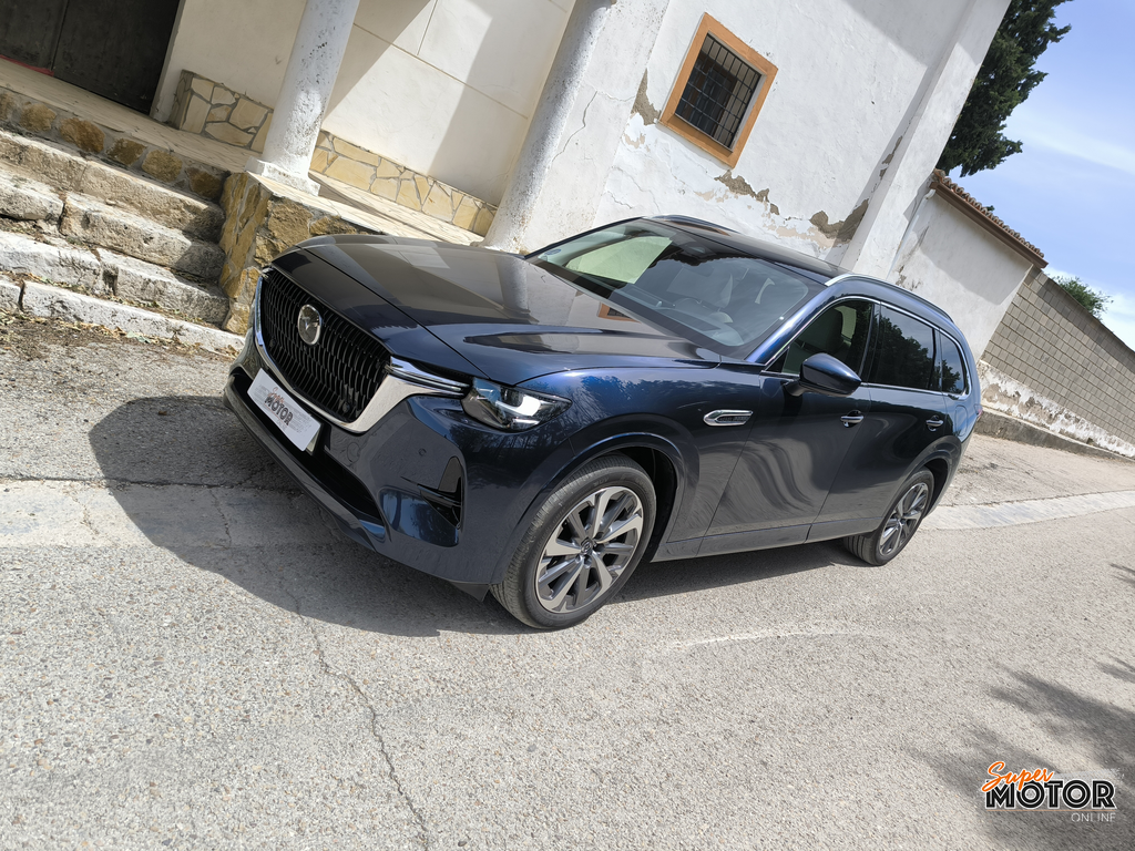 Al volante del Mazda CX-80 AWD PHEV 2026