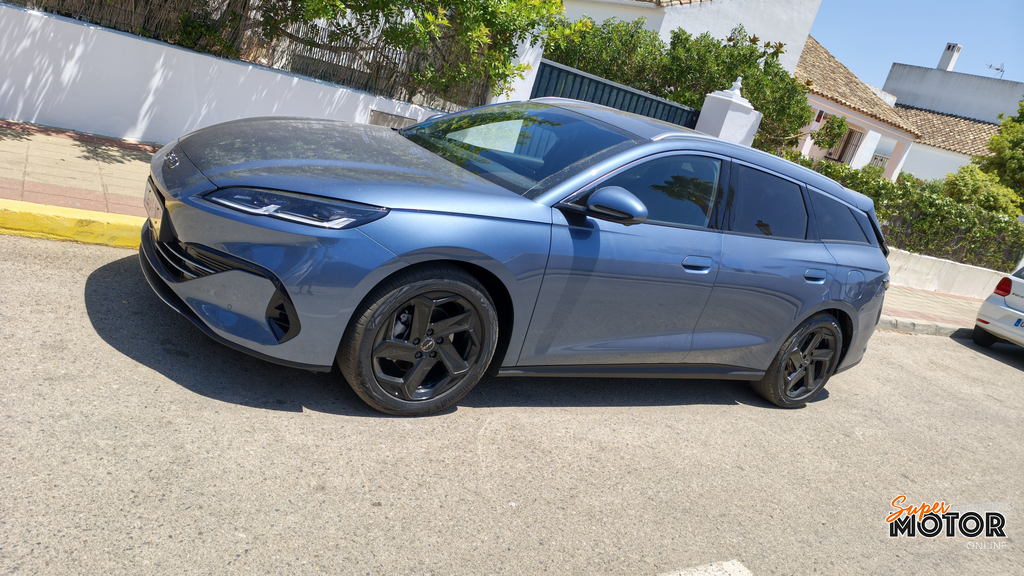 BYD Seal 6 DM-i Touring 2026