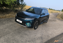 Al volante del BYD Atto 2 DM-i 2026